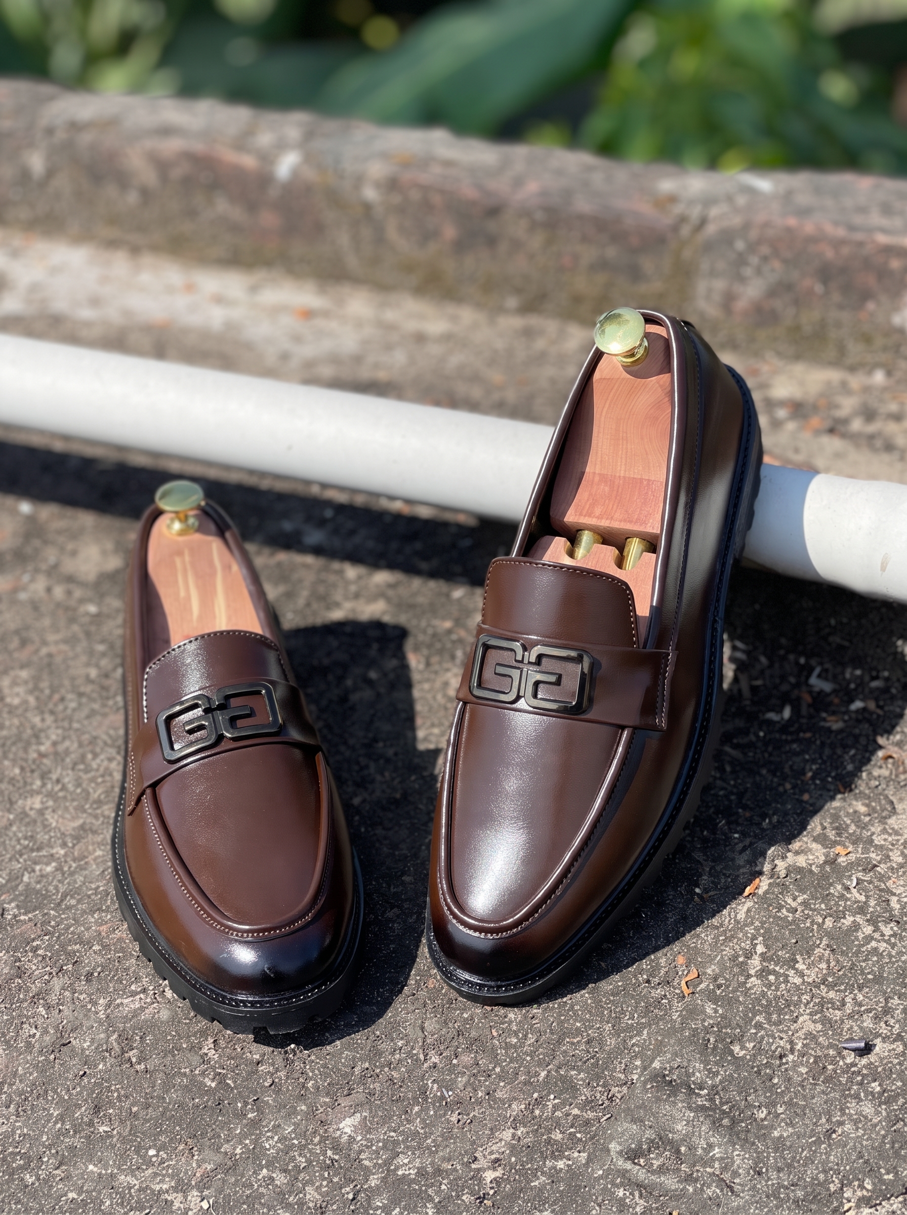 Gucci Double Buckle Chocolate
